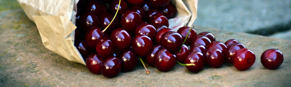 cherries-3522365_1920